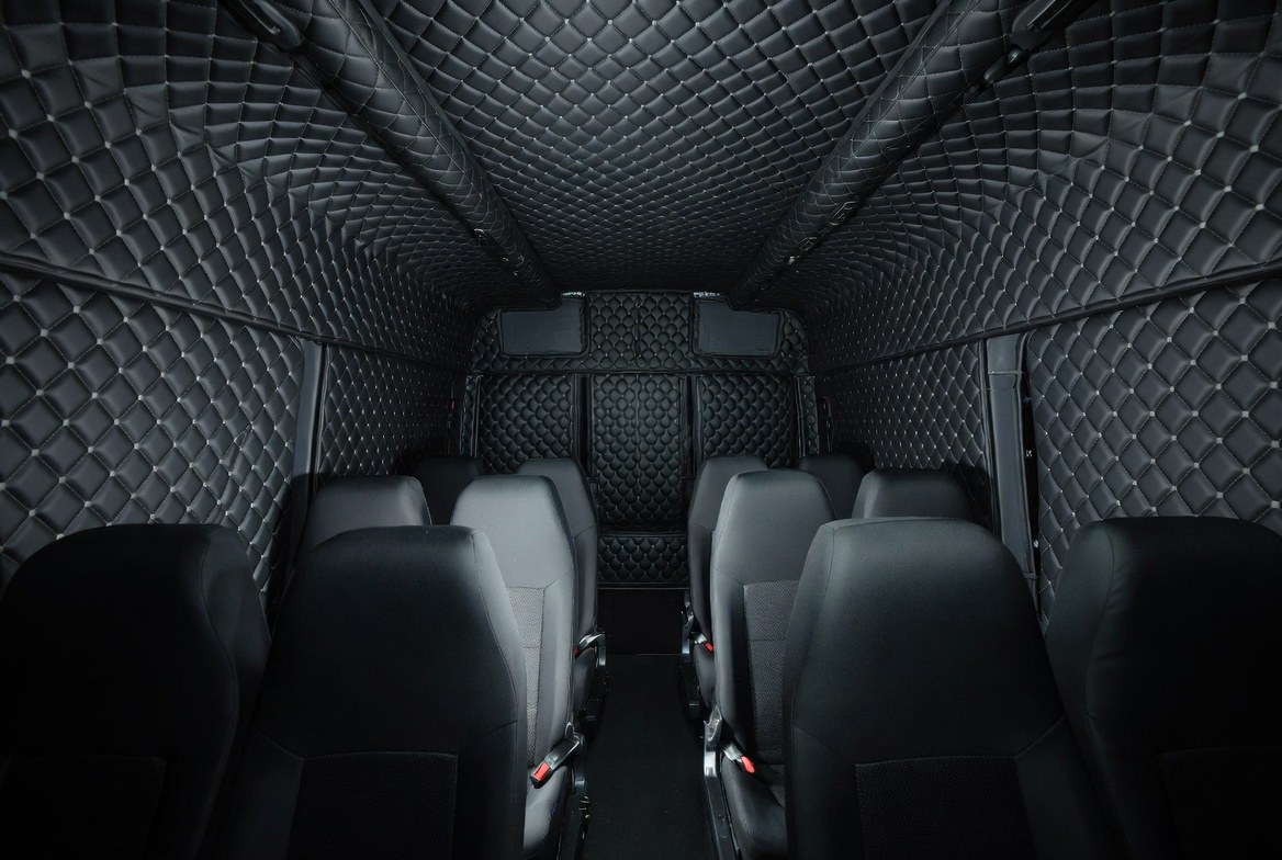 Sprinter 18 мест — рядная рассадка и обшивка